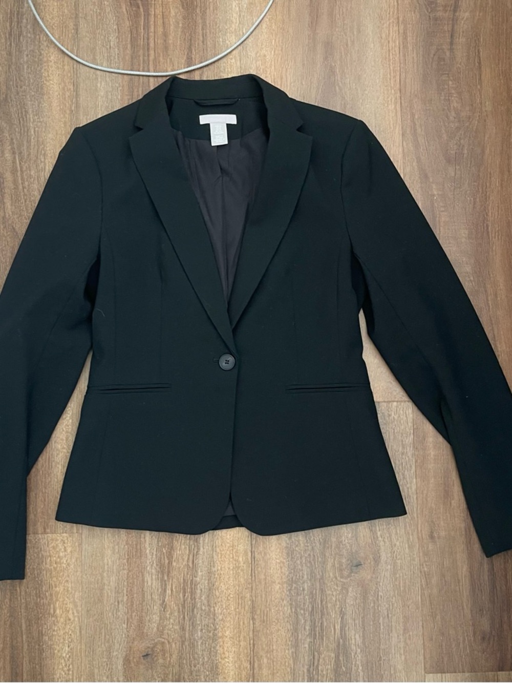 Classic Black Women's Single-Button Suit Jacket